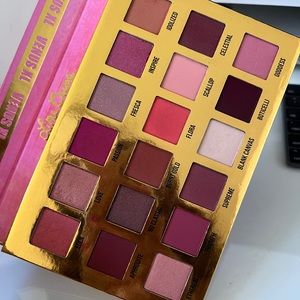 Like Crime Venus XL palette